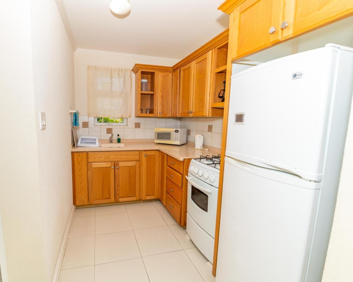 Adulo Apartments Bridgetown Exterior foto