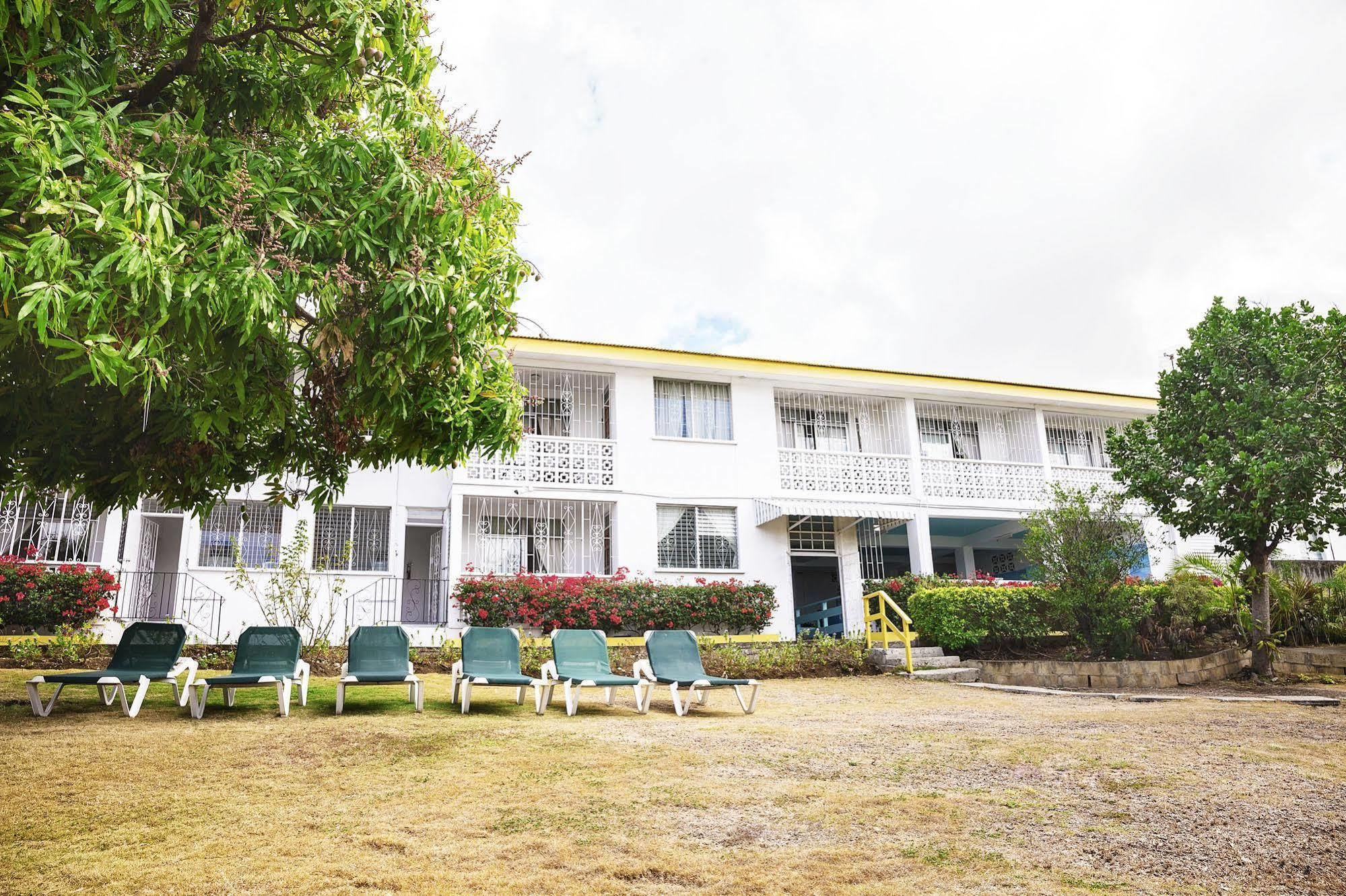 Adulo Apartments Bridgetown Exterior foto