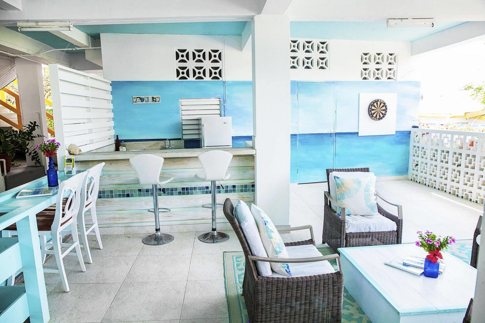 Adulo Apartments Bridgetown Exterior foto