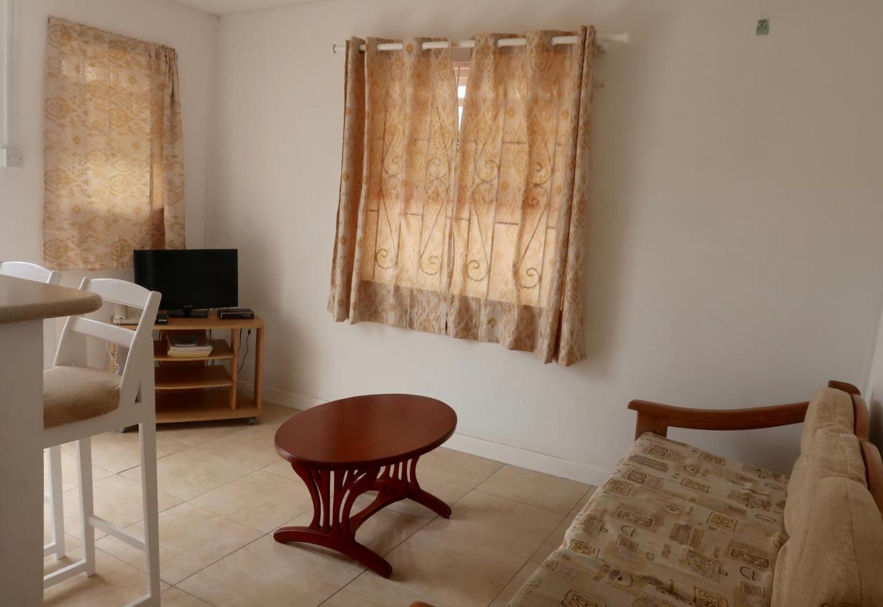 Adulo Apartments Bridgetown Exterior foto