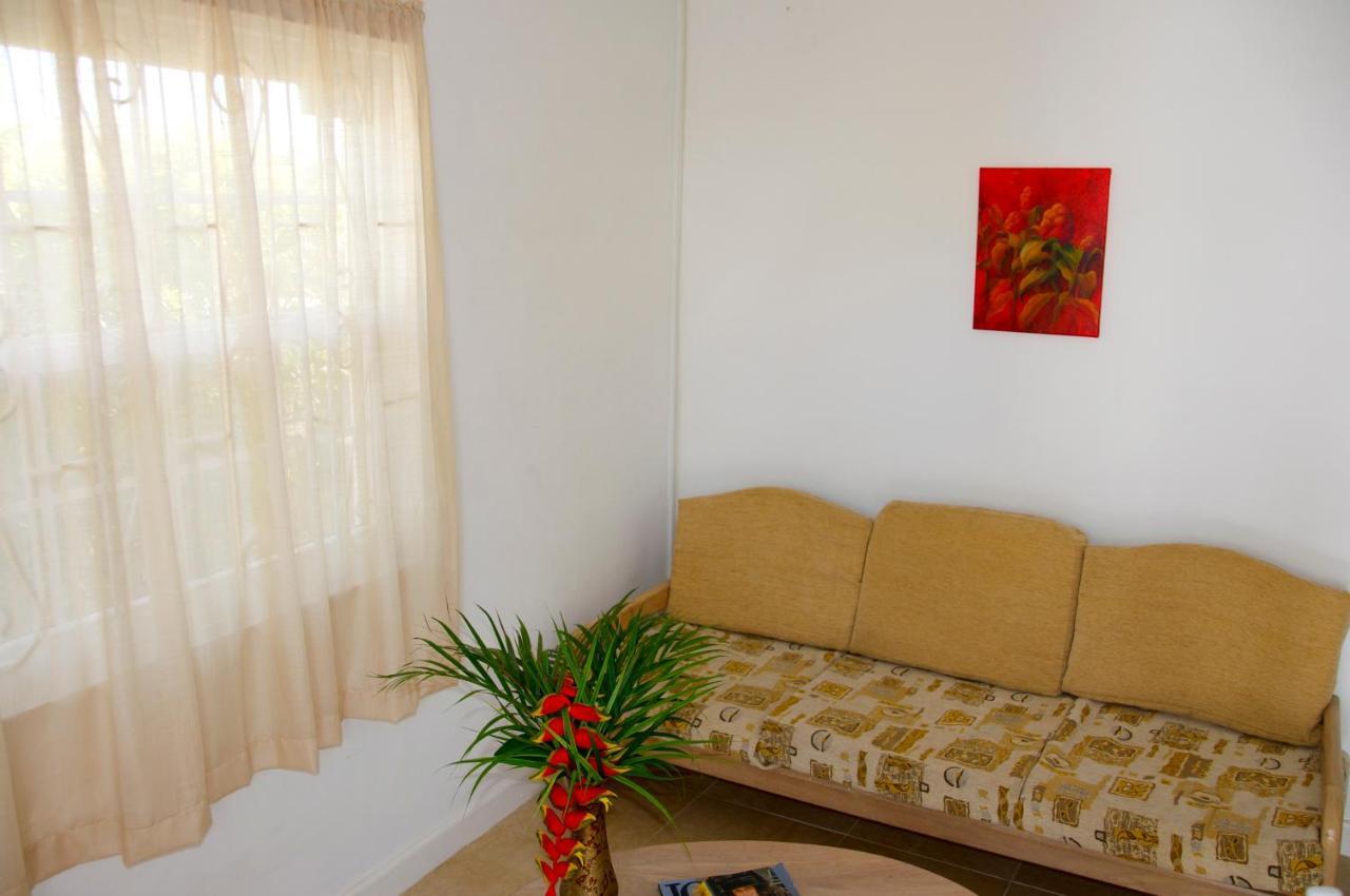 Adulo Apartments Bridgetown Exterior foto